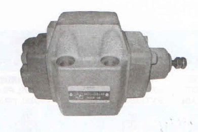 ���������y